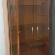 کمد تمیز و بدون خط وخش