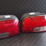 یک جفت چراغ عقب پراید 131 مدل بالایی