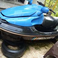 فروش جت اسکی معاوضه با چهار چرخ یا با چیزی که به کارم بیاد