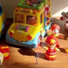 اسباب بازی و عروسک پولیشی