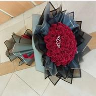 رز گل روبانی