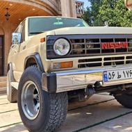 پاترول رنگ کرم متالیک سفارشی