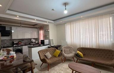 فردوس غرب/83متر فول امکانات/سالن پرده خور/مناسب زوج