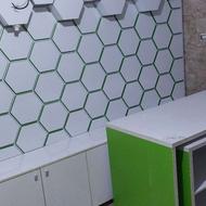 میز اداری و دکور MDF در حد نو