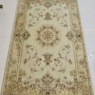 سه عدد فرش ماشینی سالم،دو عدد4 متری و یک عدد 6 متری