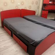 دو عدد تخت یک نفره میز التحریر