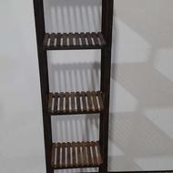 استند چوبی داش سجاد