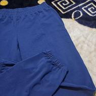 تعدادی لباس برند ونو