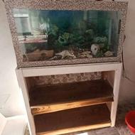 آکواریوم با تجهیزات