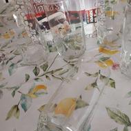 لیوان آبخوری و شکلات خوری