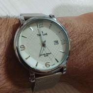 ساعت مارک و تقویم دار