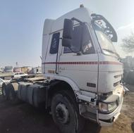 یک دستگاه تی 300مدل 2005موتورf