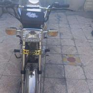 موتور سیکلت پرواز200