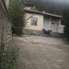 خونه باغ قدیمی