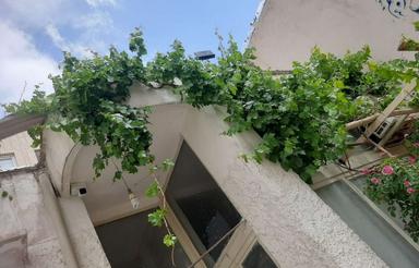 منزل کلنگی 140 متر قابل سکونت