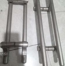 دستگیره درب شیشه ای