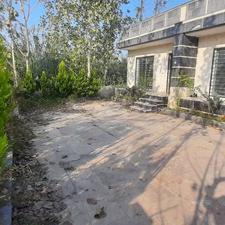 ویلا 75 متری با حیاط دلباز کنار رودخانه