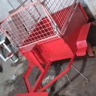 دوعدد فورغون یک عددتریلی تیلر باغی دو عدداخور گوسفند