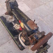 چرخ خیاطی قدیمی