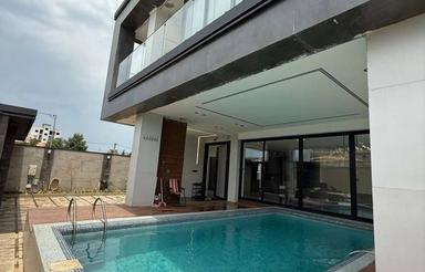 اجاره روزانه ویلا مدرن تریپلکس3خواب استخرروباز ایزدشهر