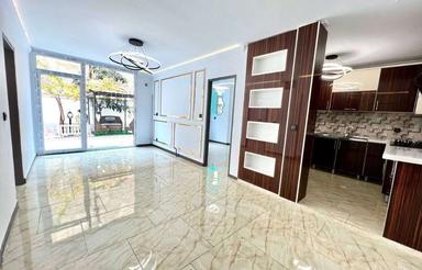 60 متر /پارکینگ/آسانسور/بسیار دلنشین /وام اماده/سند تکبرگ