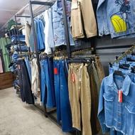 راننده با وانت مسقف