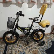 دو عدد دوچرخه دوقلو