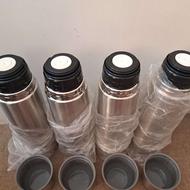 4 عدد فلاکس نو و یکدست فنجان نعلبکی نو