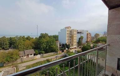 آپارتمان ساحلی نوساز باچشم انداز دریا