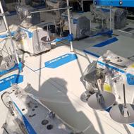 فروشنده و خریدار چرخ خیاطی صنعتی