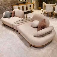 نجار ماهر یا نیمه ماهر یا ساده/رنگکار