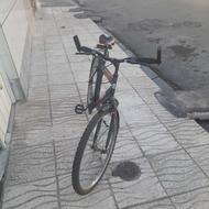 دوچرخه تنه بلند سایز 26 معمولی و ساده لاستیک ها نو زین سالم