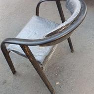 صندلی اداری800 و2عدد صندلی ناهار خوری یکمیلیون