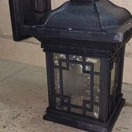 چراغ جلو در ساختمان ارسال هم دارم