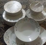 سرویس غذاخوری 6نفره 26 پارچه