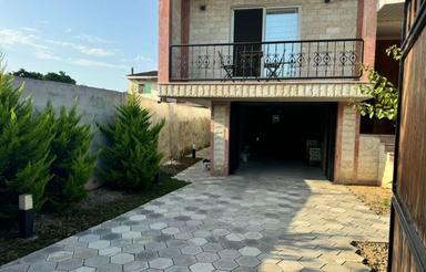 اجاره ویلا دوبلکس با بنای احداثی 270 متری در سرخرود