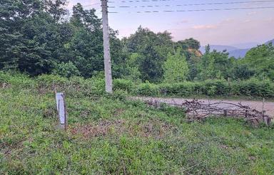 زمین ب مساحت 300 متر