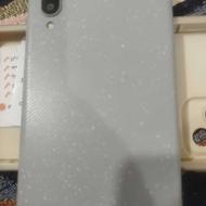 گوشی سامسونگ سالم پشتش باز نشده