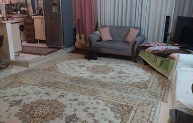 67 متری ، دوخوابه تمیز ، سند تک برگ دار