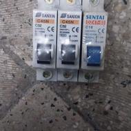 مینیاتوری 16 و 32