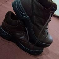 کفش کار(ایمنی)