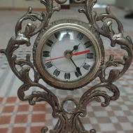 ساعت رومیزی برنز