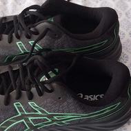 کفش کتانی خارجی