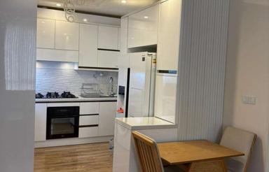 80متر شیک باهنر بازسازی صفرتاصد هشت ساله