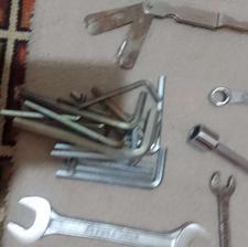 چند نوع آچار رینگی تخت ویک فیلر گیر وچندین آچار آلن