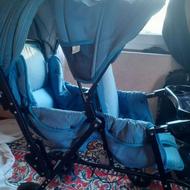 کالسکه دوقلو