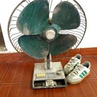 پنکه توشیبا ژاپنی قدیمی