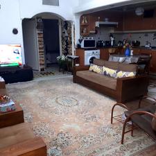 فروش 61 متر 2 خواب سند دار ابتدای افتخاری