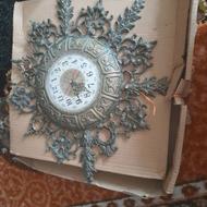 ساعت برنز طرح ...سیاه قلم