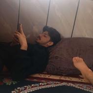 سه یا چهارنفر کارگر مرغداری هستیم